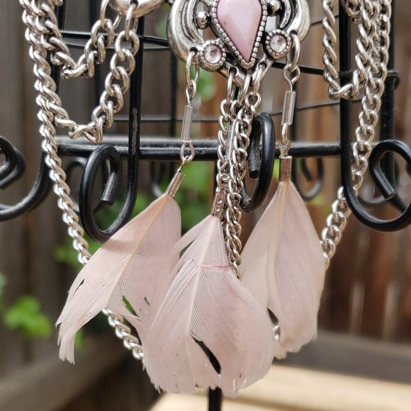 💞HP!💘 Light Pink Rhinestone Statement Necklace - Picture 7 of 9